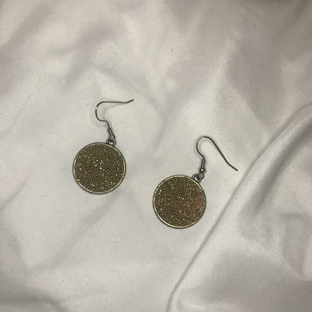 sparkly gold earrings